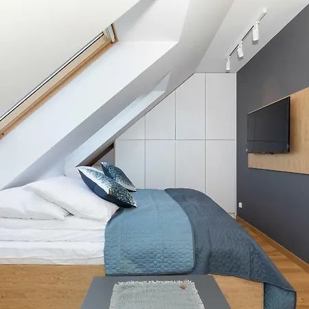 Apartment Feniks 10 By Jantar